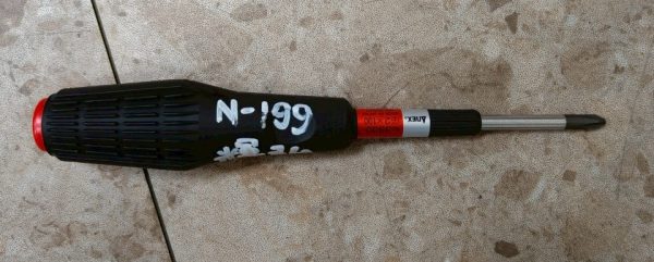 N-199 絕緣十字起子：圖片 2