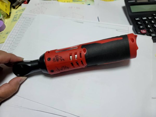 A-074 米沃奇-電棘輪扳手3/8"